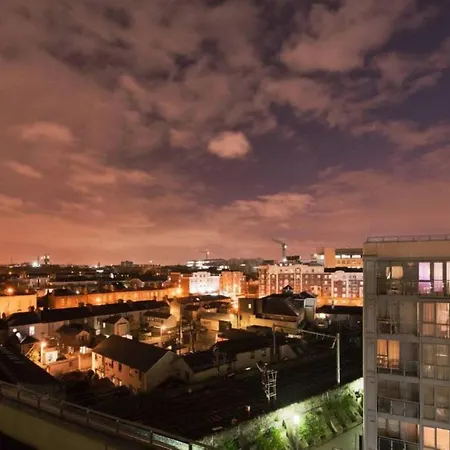 Apartment Stylish 3-bed Penthouse In Silicon Docks